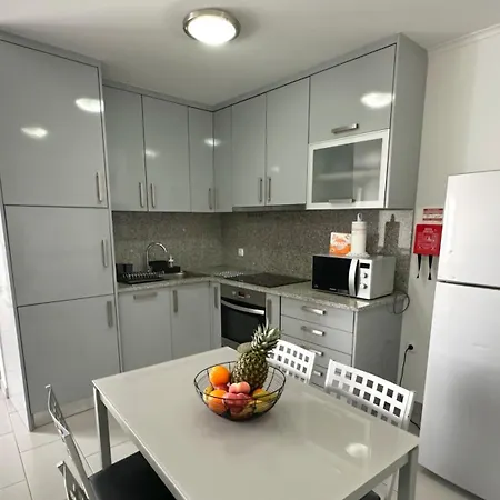 Terraco E Vista Deslumbrante No Centro De Angra Angra do Heroísmo