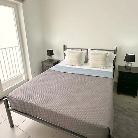 Terraco E Vista Deslumbrante No Centro De Angra Apartamento Angra do Heroísmo