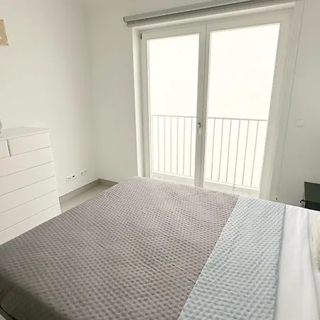 Terraco E Vista Deslumbrante No Centro De Angra * Angra do Heroísmo